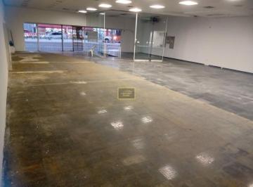 Comercial · 380m² · Loja comercial bem localizada a 500 metros da estação do Butantã
