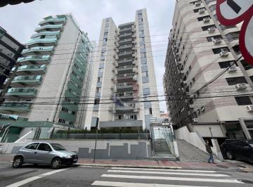 Apartamento · 70m² · 2 Quartos · 1 Vaga · Apartamento com 2 quartos no Centro
