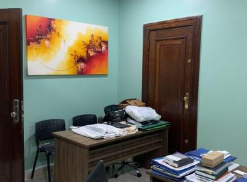 Comercial · 18m² · 1 Quarto · Imoveis - na República