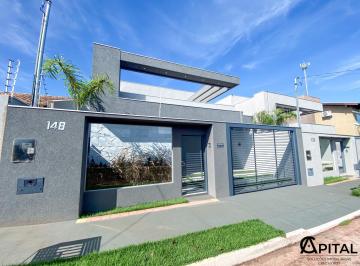 Casa · 100m² · 3 Quartos · 2 Vagas · Lindo Imóvel com fachada imponente!