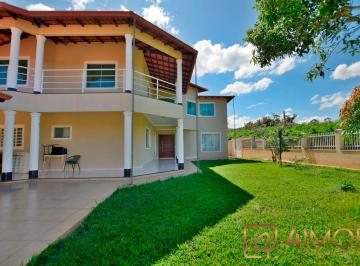 Casa de 5 quartos, Brasília ·  GRANJA DO TORTO, 5 QUARTOS, 2 SUÍTES, REFORMADA, CONDOMÍNIO FECHADO.