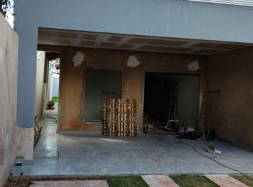 220_5741_1683749616951.jpg · 
                    
                        Casa 3 Dormitórios para venda em Campo Grande - MS
   