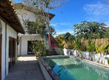 Casa · 200m² · 4 Quartos · 2 Vagas · Casa Mobiliada a 10 minutos do Quadrado em Trancoso