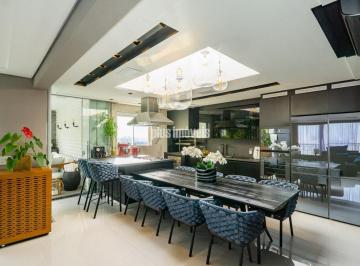 Apartamento · 216m² · 4 Quartos · 5 Vagas · Cobertura Horizintal 4 Suites 5  Vagas  Deposito na Vila Clementino