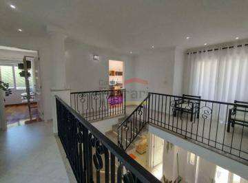 Casa · 400m² · 4 Quartos · 8 Vagas · Maravilhoso imóvel com 4 suites 8 vagas Espaço Gourmet 400m²!