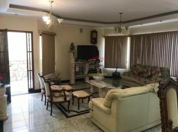 Casa · 100m² · 3 Quartos · 3 Vagas · Casa térrea assobradada em bairro nobre