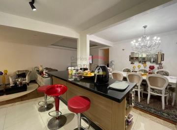 Casa · 370m² · 3 Quartos · 4 Vagas · Lindo sobrado excelente localização no Jardim França + Loja em Avenida