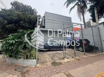 Comercial · 585m² · 8 Vagas · Prédio comercial de esquina com 585 m² próximo ao Metrô Santa Cruz