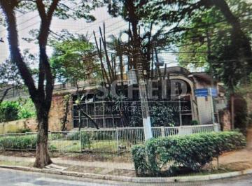 Casa · 322m² · 4 Quartos · 5 Vagas · Casa Térrea com 500m2 com 4 suítes em excelente localização na Zona Sul
