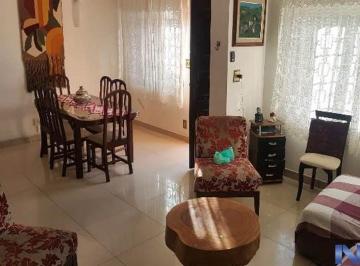 128c6bc5-c69f-4183-853a-45b3dc08e343-IMOBILIARIA_NEWTON_ALVAREZ_SOBRADO_VILA_MARIANA_89836.JPG · METRO, PARQUE ACLIMAÇÃO, COMÉRCIOS, COLÉGIOS.