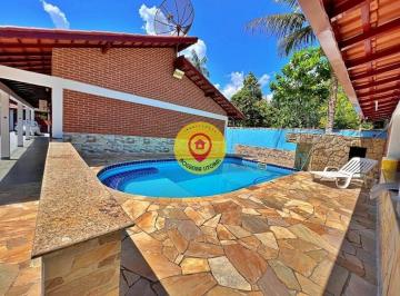 Casa · 212m² · 4 Quartos · 3 Vagas · Casa Espaçosa em Localização Tranquila – Rua Sem Saída e Contato com a Natureza