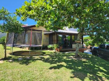 Casa · 400m² · 5 Quartos · 4 Vagas · Casa à venda no bairro Praia do Rosa - Imbituba/SC