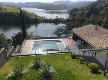 Foto 01 · LINDA CHÁCARA Á BEIRA DA REPRESA DE IGARATÁ (PÉ NA AGUA) NO CONDOMINIO PORTO ALPINA  EM IGARATA - SP