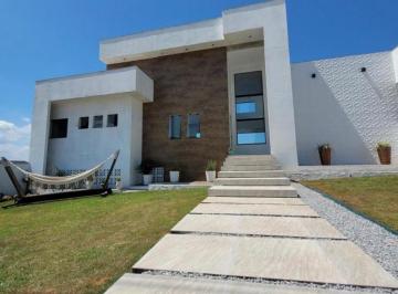 Casa de 3 quartos, Araruama · Casa em condômino em Araruama.