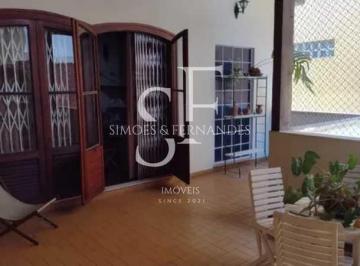 Casa · 201m² · 3 Quartos · 2 Vagas · João da Mata- Excelente casa duplex, 3 quartos e 2 vagas.