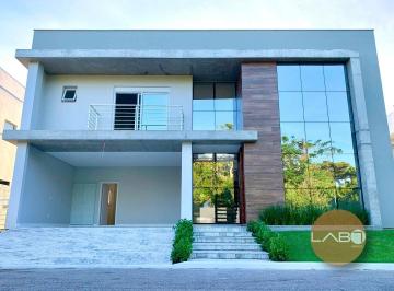 0d4ea7529aa526627ab688478f9dffdd7e1ec802 · CASA 3 SUÍTES EM COND. FECHADO EM FLORIANÓPOLIS