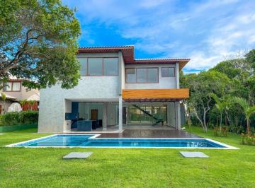 Casa de 5 quartos, Mata de São João · Praia do Forte Casa com 5 suites  R$3.600.000