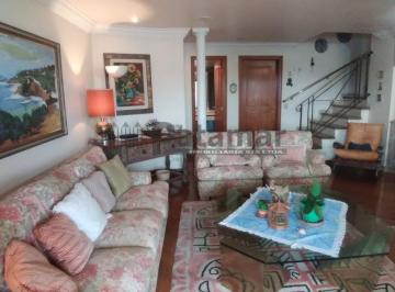 Apartamento · 220m² · 3 Quartos · 3 Vagas · Jardim Guedala Cobertura