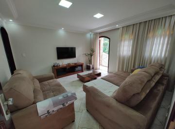 Casa de 3 quartos, São Paulo ·  Sobrado à venda no Jardim Pinheiros 