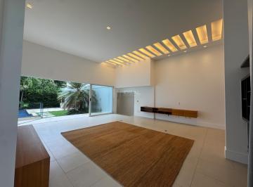 Casa · 423m² · 3 Quartos · 4 Vagas · Casa de luxo à venda no condomínio Parque das Palmeiras 2