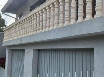Casa de 3 quartos, Curitiba · EXCELENTE SOBRADO 3 QUARTOS SUÍTE CLOSET 3 VAGAS NO UBERABA