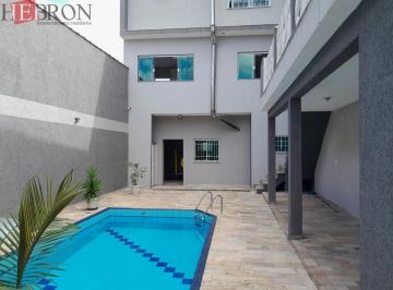 Casa · 300m² · 3 Quartos · 6 Vagas · Lindo sobrado disponível para venda localizado no bairro da Vila Diva!!