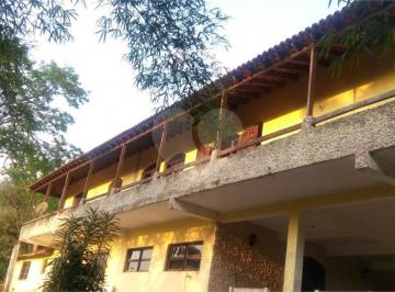 Área de Serviço · Chácara com 4 quartos à venda em Centro - SP
