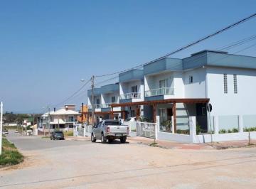 Casa · 106m² · 3 Quartos · 1 Vaga · Casa à venda no bairro Ambrósio - Garopaba/SC