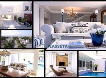 c939e188f316ffde0a55e2f9ebdd8ed77950a2cd · Casa com 4 dormitórios à venda, condomínio fechado, 368 m² por R$ 5.890.000 - Jurerê - Florianópolis