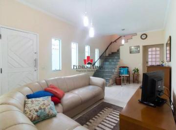 Casa · 150m² · 4 Quartos · 4 Vagas · Casa com 4 quartos sendo 2 suítes e 4 vagas na Vila Formosa