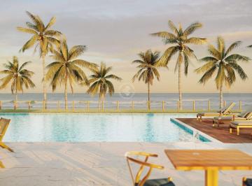 Apartamento · 37m² · 1 Quarto · 1 Vaga · Studio com Varanda Gourmet e Jardim Privado. Viva o sonho na Praia dos Carneiros: Seu paraíso à beir