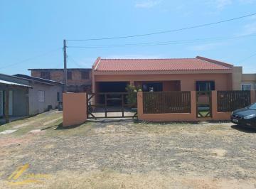 Casa · 140m² · 2 Quartos · 2 Vagas · Casa à venda - em Passo de Torres