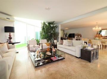 Casa de 5 quartos, Salvador · Luxuosa Casa em Alphaville 1 - 5 suites closet 