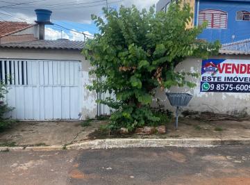 Casa , Taguatinga · Casa na QNL 03, 03 quartos