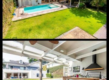 Casa de 4 quartos, São Paulo · Belissima casa de luxo /5 suites/altissimo padrão /excelente quintal com piscina