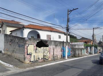 Área de Serviço · Terreno à venda em Água fria - SP