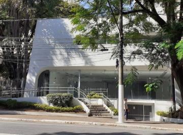 Foto 01 · Aluga-se prédio comercial