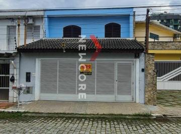 Casa · 212m² · 4 Quartos · 4 Vagas · Casa em Rua Orlando Portela - Vila Paiva - Suzano/SP