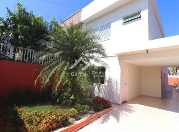 Foto 01 ·
Casa em Peruíbe