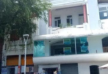 Casa de Rua, Barra · Casa à venda - na Barra