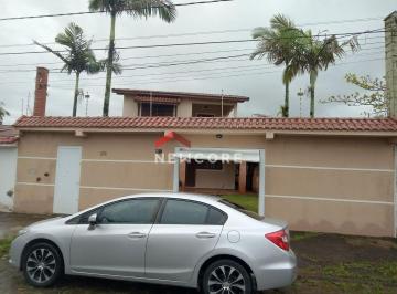Casa · 185m² · 4 Quartos · 6 Vagas · Sobrado em  Rua Carandas - Jardim Palmeiras - Itanhaém/SP