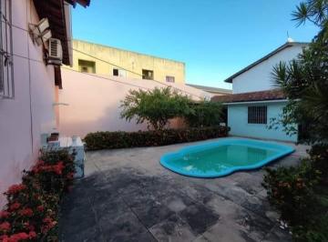 Casa de 3 quartos, Lauro de Freitas · Casa de 3/4 com piscina em Ipitanga. 