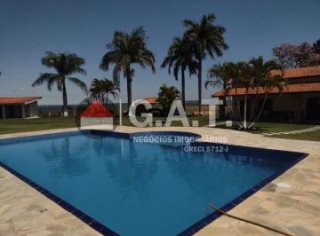 Foto 01 · Sítio de luxo em condomínio: 4 quartos, 2 suítes, 2 salas, 4 banheiros, 9 vagas na Fazenda Amadeus, 