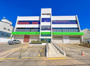 Comercial · 6365m² · 30 Vagas · Lapa de baixo: Prédio com galpão industrial, 30 salas, 20 WC, 30 vagas e 6.365m² construída