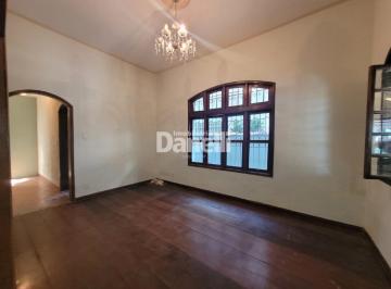 Casa · 200m² · 3 Quartos · 1 Vaga · Casa para aluguel, 3 quartos, 2 suítes, 1 vaga, Centro - Taubaté/SP
