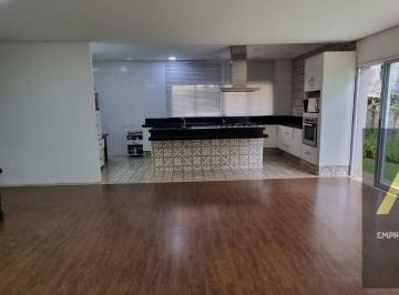 Casa · 360m² · 3 Quartos · 4 Vagas · CASA ALPHAVILLE COM 3 SUÍTES, ÓTIMA LOCALIZAÇÃO EM UM EXCELENTE CONDOMÍNIO
