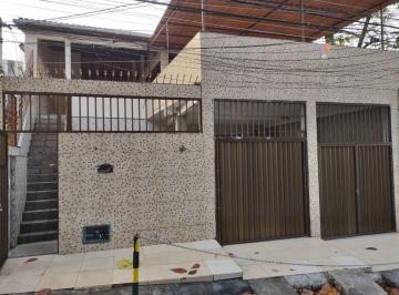 Casa de 3 quartos, Salvador · Casa 3/4 com cobertura gourmet para festas e 2 vagas