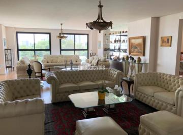 Apartamento · 371m² · 4 Quartos · 5 Vagas · Qualidade de vida, muito conforto e com vista livre para o verde