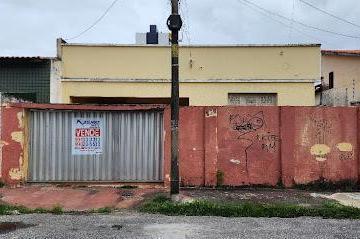 d4352ee05a50bf0cc7145a45254e0096529c4c2c · Casa com 4 dormitórios à venda, 180 m² por R$ 650.000,00 - Fátima - Fortaleza/CE