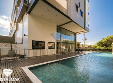 Apartamento · 73m² · 2 Quartos · 1 Vaga · APARTAMENTO EM CONDOMÍNIO FECHADO COM PISCINA E PRÓXIMO AO MAR